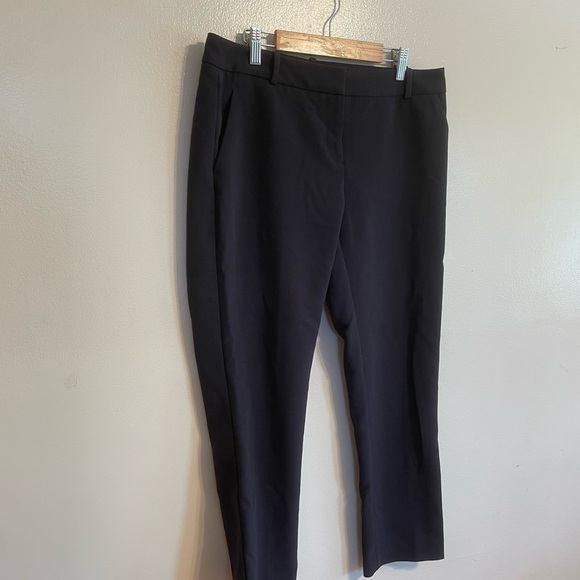 THE Limited Straight Leg Pants - Picture 3 of 10